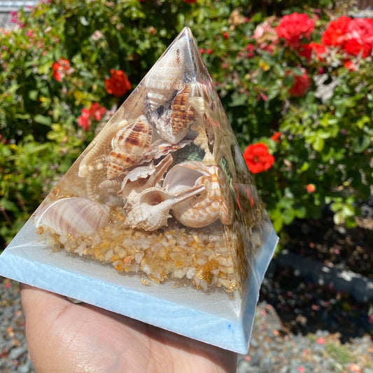 Beach Seashell Small Pyramid with Blue Swirl
